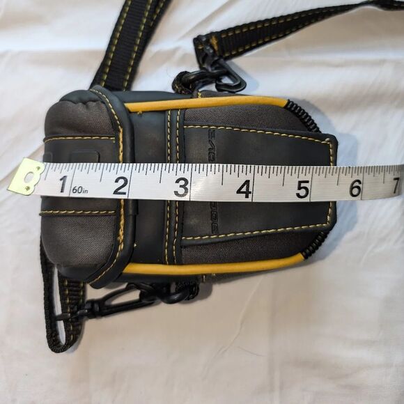 Body Glove Padded Camera Case For Small Digital Camera - Picture 9 of 10